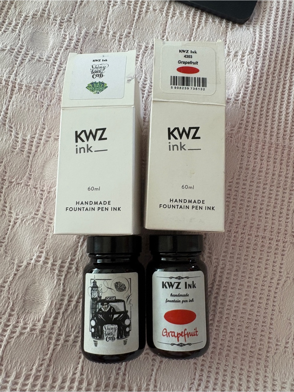KWZ Fountain Pen Ink Lot – Grapefruit + Shiny Black – 60ml Bottles Bundle 2